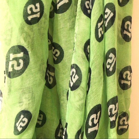 3/$20 Seahawks 12th Man Infinity Scarf - Picture 2 of 2